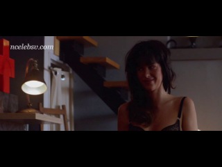 paz de la huerta - nurse 3-d (2)